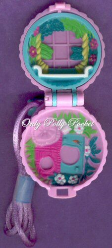 1993 - Polly Pocket Fuzzy Bunny Locket - Bluebird Toys