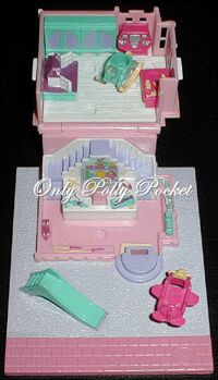 Vintage Polly Pocket Toy Store. : r/pollypocket