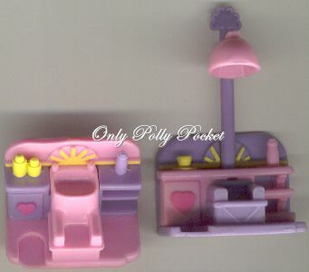 Polly Pocket Comb 'n Curl Salon