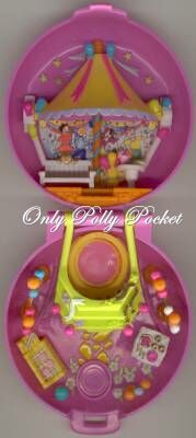 Polly Pocket Carnival Parade