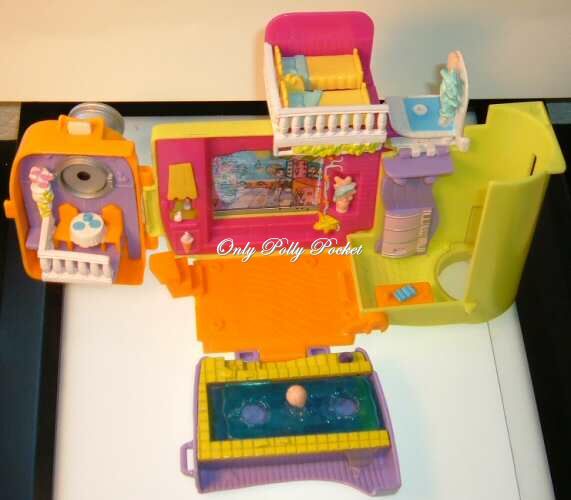 Polly Pocket Trendy Tronics Video Camera