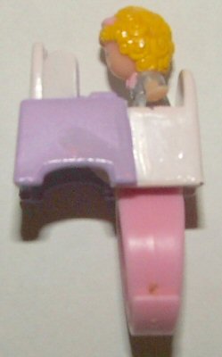 Polly Pocket Dressing-Up Time with Polly Ring - Bluebird Toys (Green Variation)